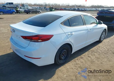 2018 Hyundai Elantra Se z USA, uszkodzony, nr VIN 5NPD74LF3JH222945